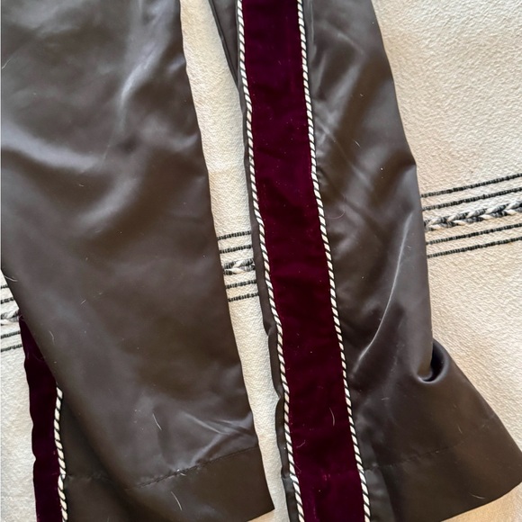 Diesel Men’s Pants size Medium Black with Burgundy Stripe and Logo - Picture 8 of 13